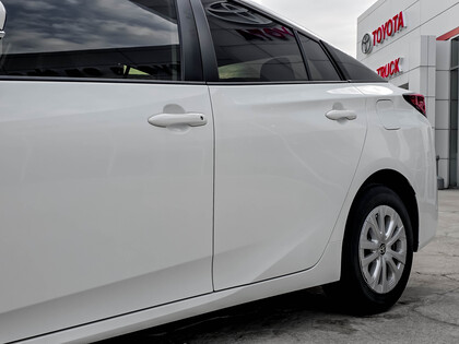used 2021 Toyota Prius car, priced at $25,995