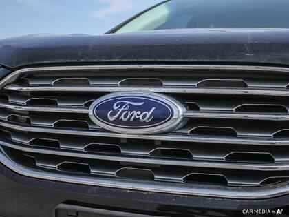 used 2019 Ford Edge car, priced at $24,900