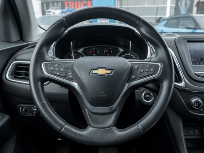 used 2022 Chevrolet Equinox car, priced at $27,993