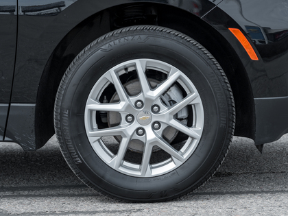 used 2022 Chevrolet Equinox car, priced at $27,993