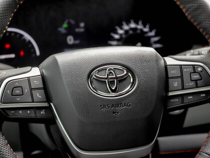 used 2024 Toyota Sienna car, priced at $62,995