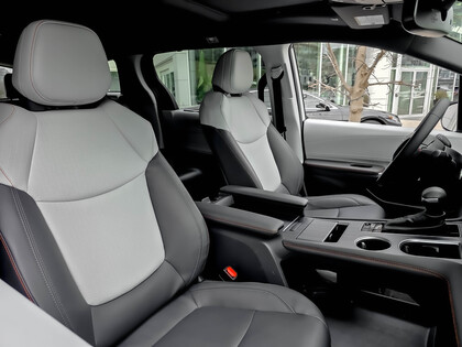used 2024 Toyota Sienna car, priced at $62,995