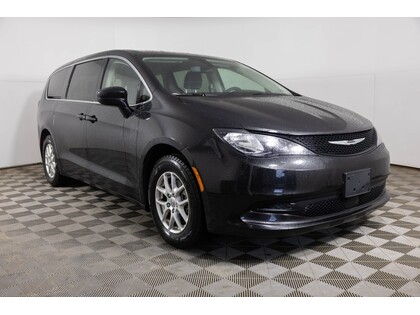 used 2022 Chrysler Grand Caravan car, priced at $29,998