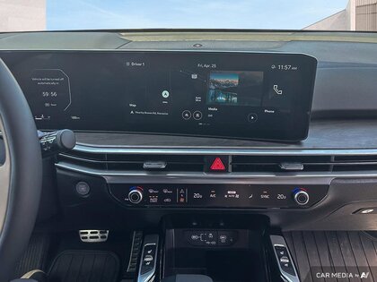 used 2025 Kia Sorento car