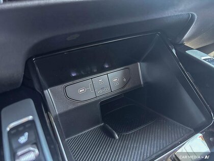 used 2025 Kia Sorento car