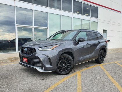used 2023 Toyota Highlander car, priced at $48,995