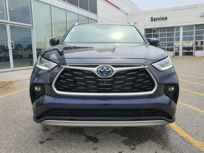 used 2023 Toyota Highlander car, priced at $60,995