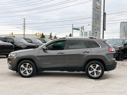 used 2019 Jeep Cherokee car