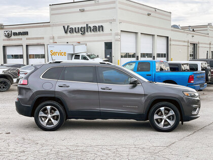used 2019 Jeep Cherokee car