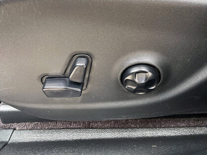 used 2019 Jeep Cherokee car