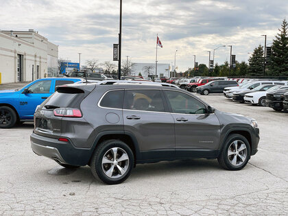 used 2019 Jeep Cherokee car