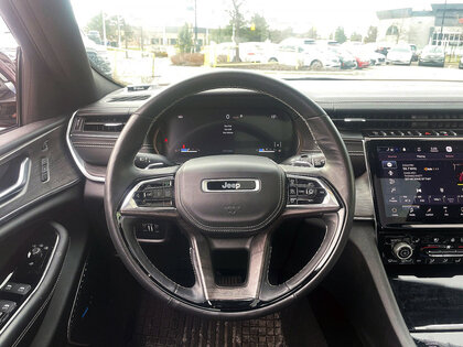 used 2021 Jeep Grand Cherokee car