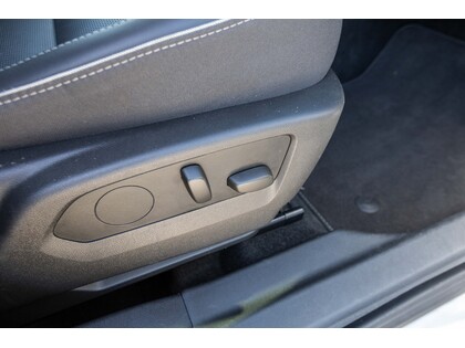 used 2022 Buick Envision car, priced at $34,888