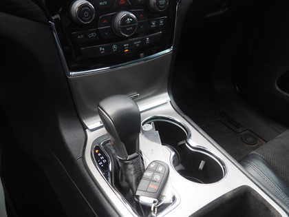 used 2019 Jeep Grand Cherokee car, priced at $39,900