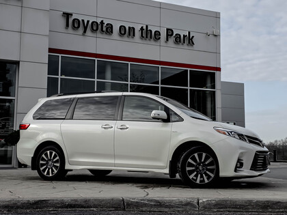 used 2018 Toyota Sienna car, priced at $43,995