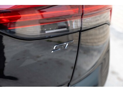 used 2021 Buick Envision car, priced at $33,988