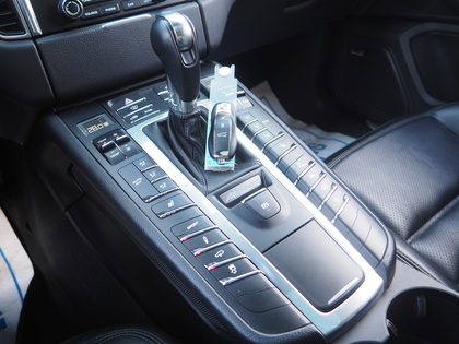 used 2018 Porsche Macan car, priced at $44,900