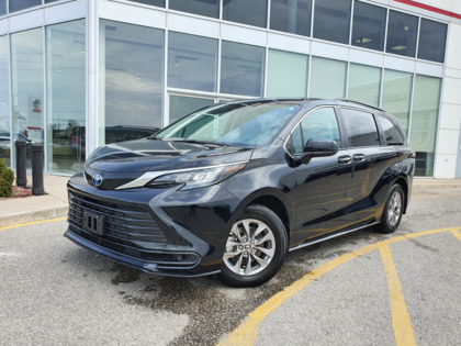 used 2024 Toyota Sienna car, priced at $59,995