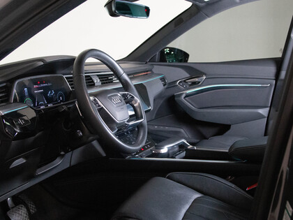 used 2024 Audi Q8 e-tron car