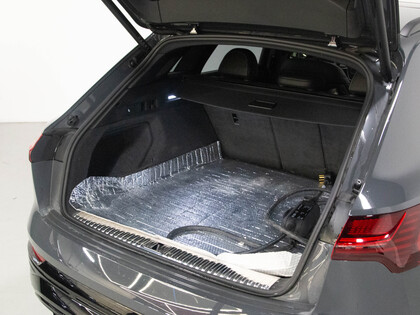 used 2024 Audi Q8 e-tron car