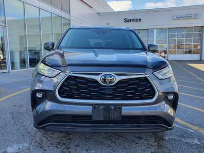 used 2020 Toyota Highlander car, priced at $36,495