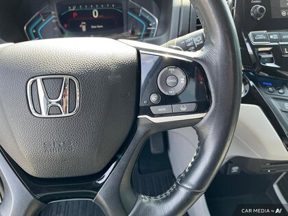used 2018 Honda Odyssey car, priced at $35,131
