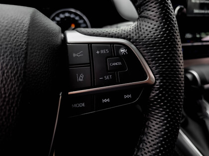 used 2024 Toyota Sienna car, priced at $72,995