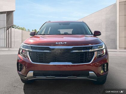 used 2025 Kia Seltos car, priced at $34,447