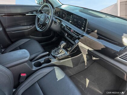 used 2025 Kia Seltos car, priced at $34,447