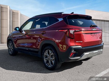 used 2025 Kia Seltos car, priced at $34,447