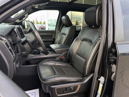used 2020 Ram 1500 Crew Cab car