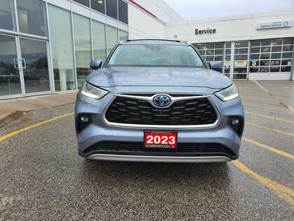 used 2023 Toyota Highlander car, priced at $61,995