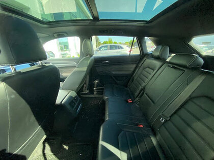 used 2021 Volkswagen Atlas Cross Sport car
