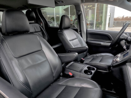 used 2017 Toyota Sienna car