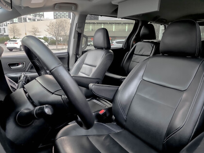used 2017 Toyota Sienna car