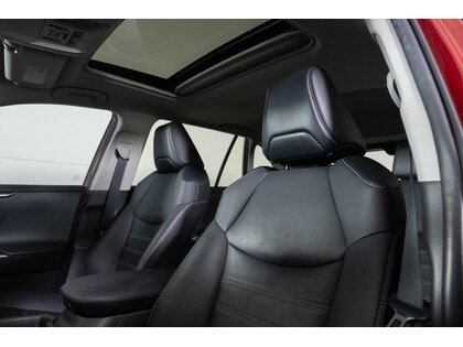 used 2021 Toyota RAV4 car, priced at $39,998