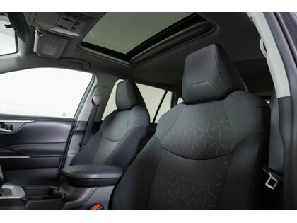 used 2021 Toyota RAV4 car, priced at $32,998