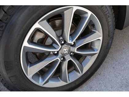used 2018 Hyundai Santa Fe XL car, priced at $24,988