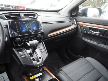used 2022 Honda CR-V car, priced at $40,900