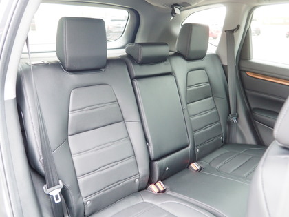 used 2022 Honda CR-V car, priced at $40,900