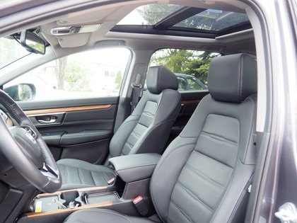 used 2022 Honda CR-V car, priced at $40,900