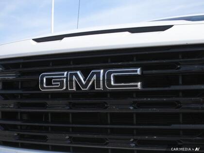 used 2023 GMC Sierra 1500 car, priced at $59,900