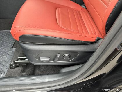 used 2025 Kia Sportage car