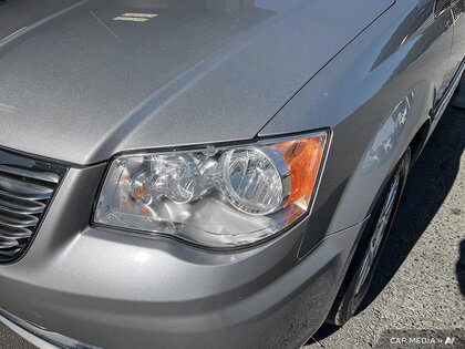 used 2015 Chrysler Town & Country car, priced at $15,994