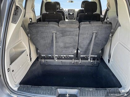 used 2015 Chrysler Town & Country car, priced at $15,994