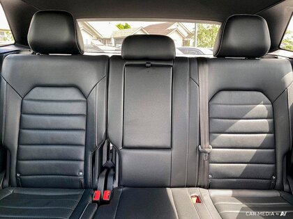 used 2021 Volkswagen Atlas Cross Sport car, priced at $33,498
