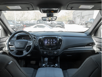 used 2023 Chevrolet Traverse car, priced at $45,893