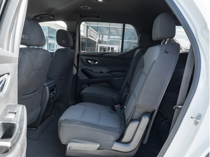 used 2023 Chevrolet Traverse car, priced at $45,893