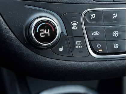 used 2021 Chevrolet Malibu car, priced at $20,313
