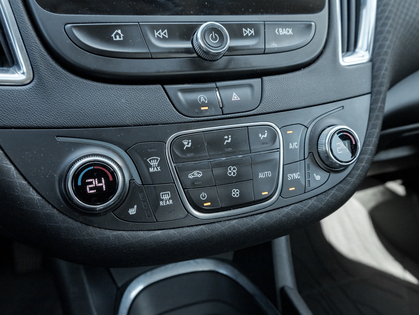 used 2021 Chevrolet Malibu car, priced at $20,313